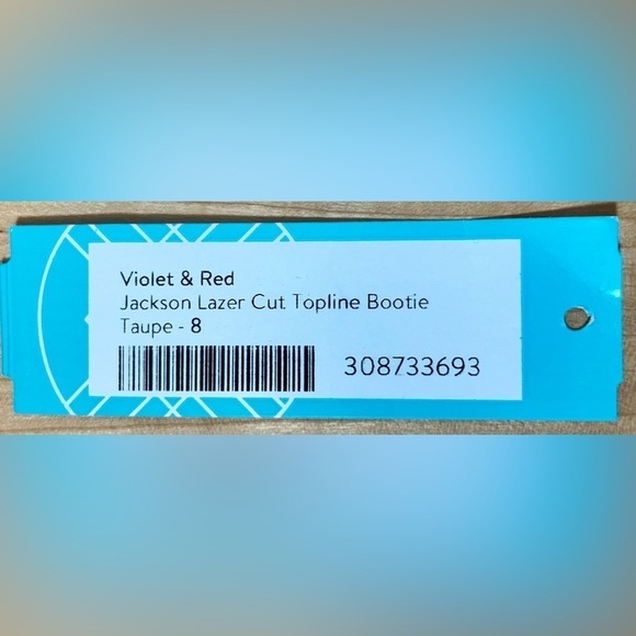 NWT Violet & Red Jackson Lazer Cut Topline Faux Suede Bootie in Taupe Size 7M - Picture 14 of 15